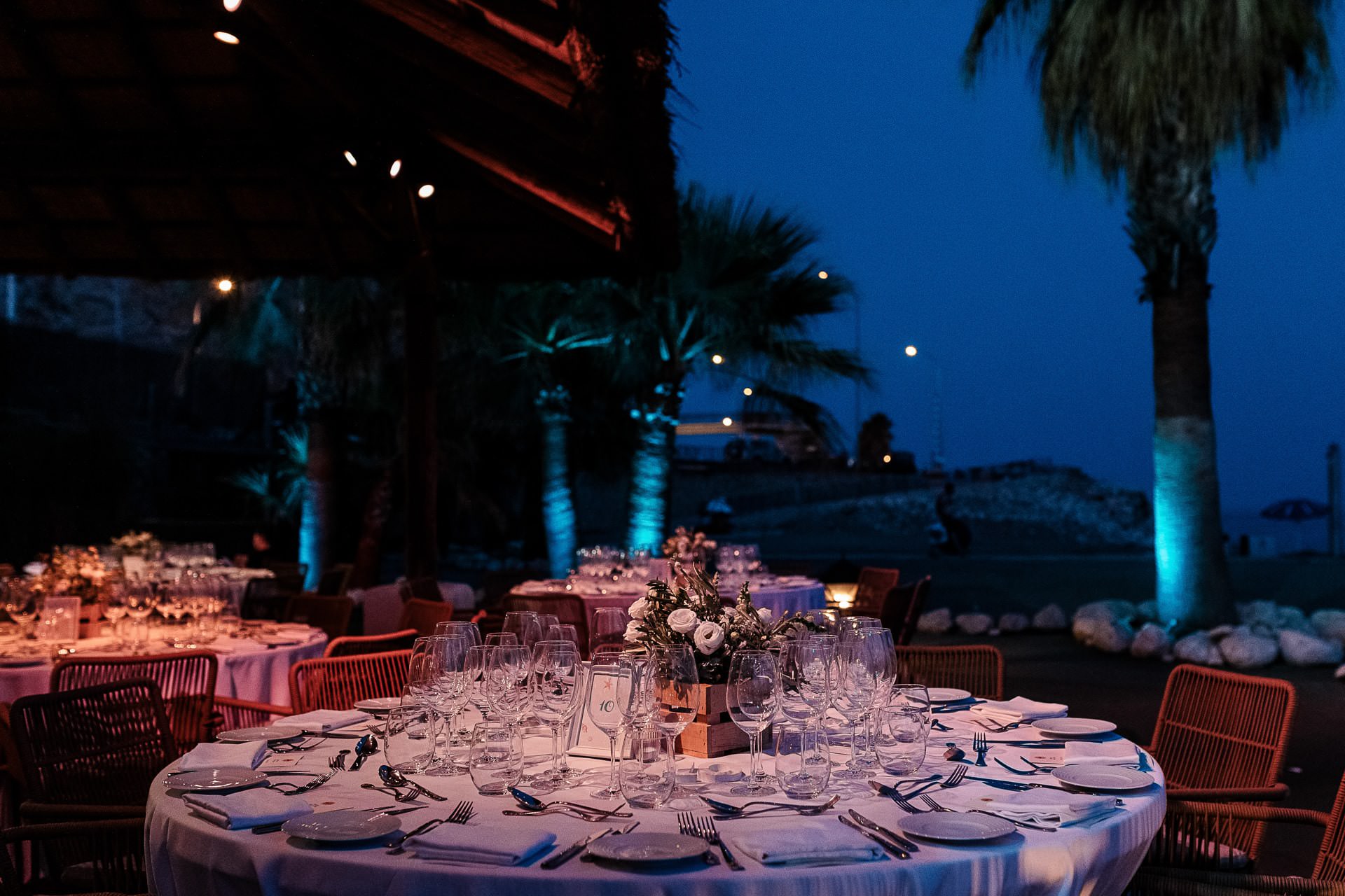 Decoración mesas boda Candado Beach Málaga