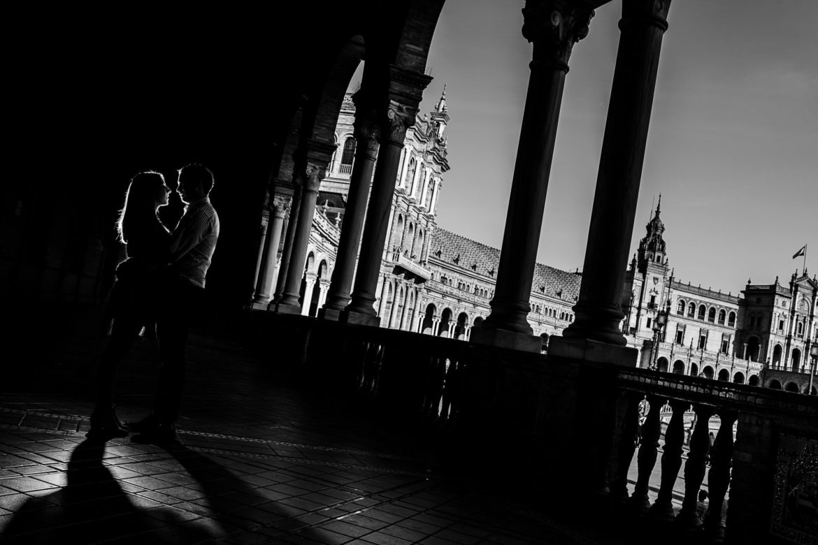 Preboda en la Plaza de España de Sevilla