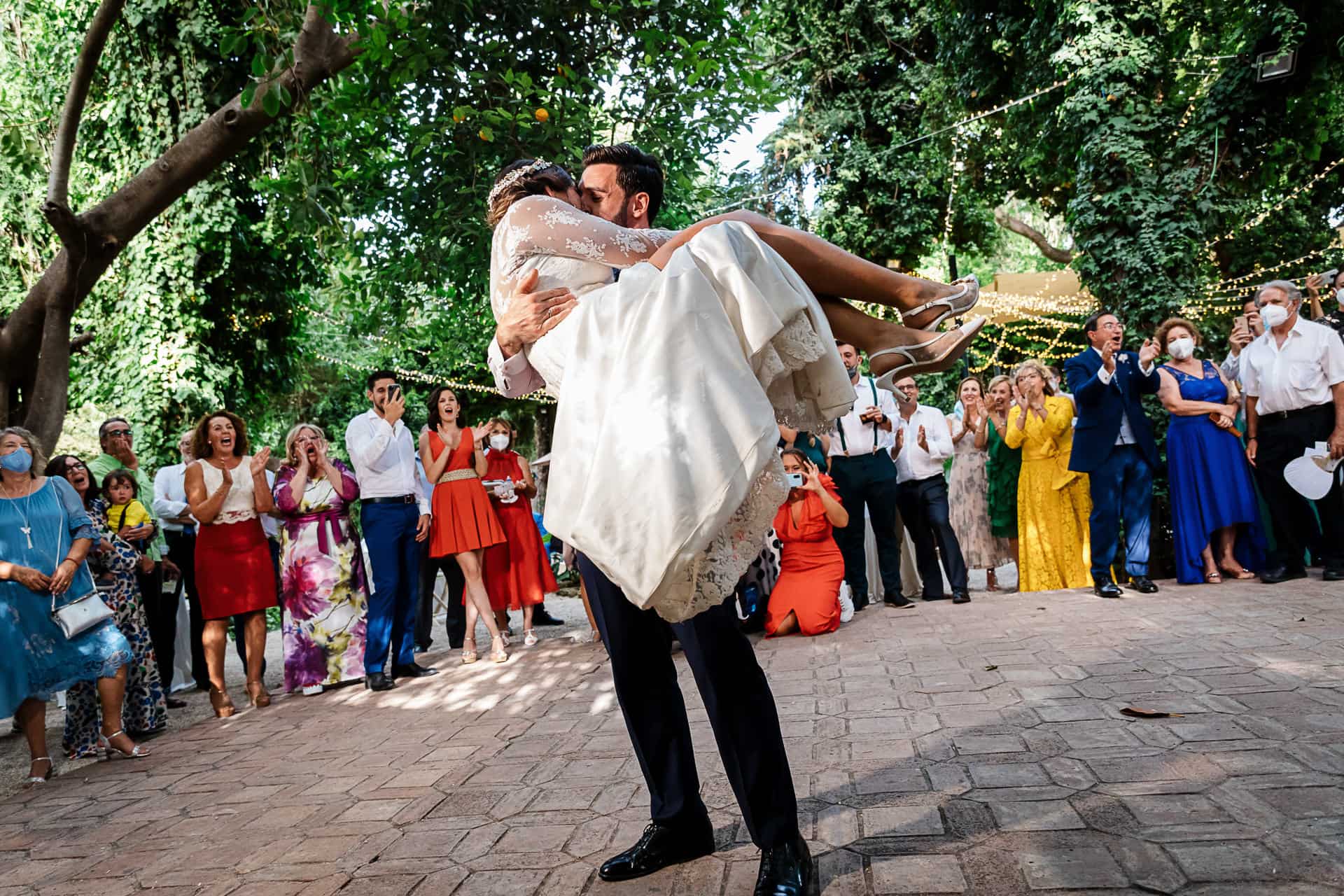 Baile de novios en su boda en La Casita de Madera de Málaga